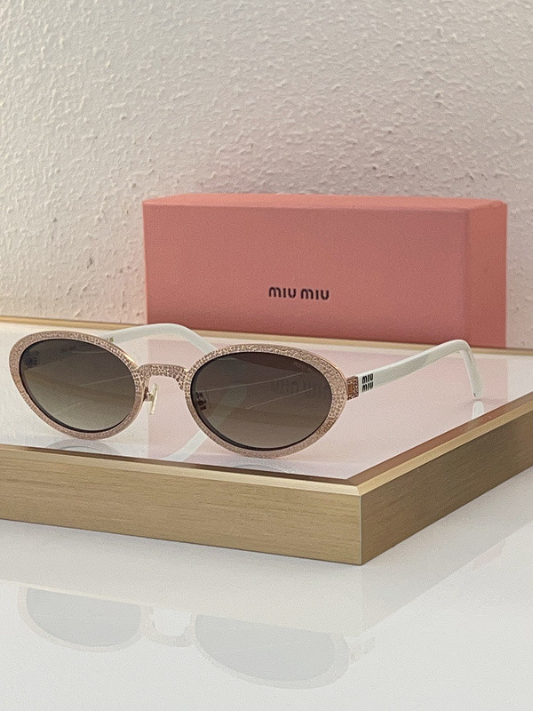 Miu Miu Sunglasses AAAA-915