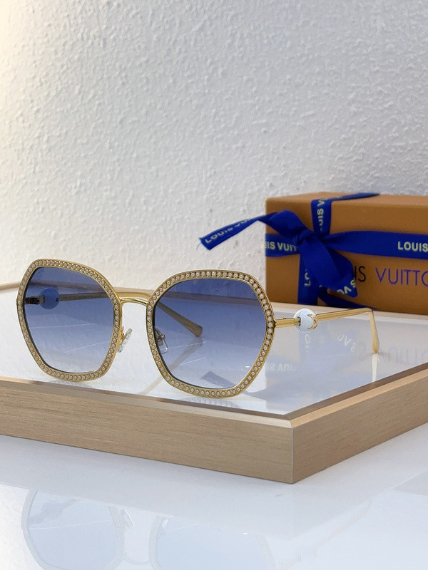 LV Sunglasses AAAA-4465