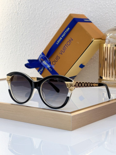 LV Sunglasses AAAA-4417