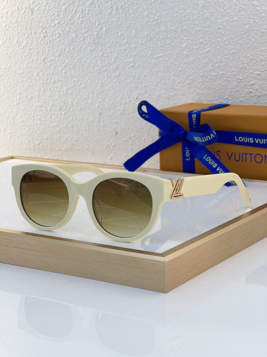 LV Sunglasses AAAA-4538