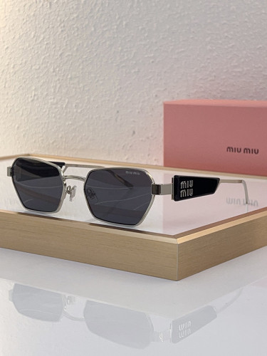 Miu Miu Sunglasses AAAA-959