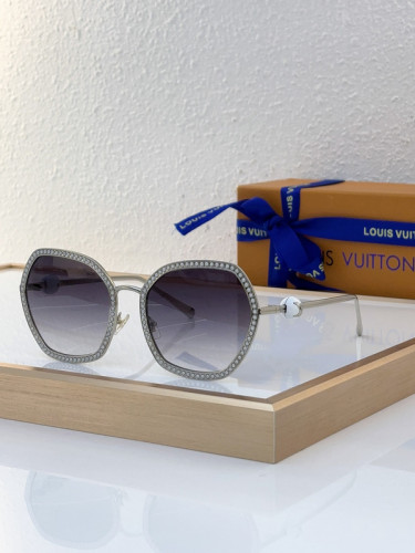 LV Sunglasses AAAA-4461