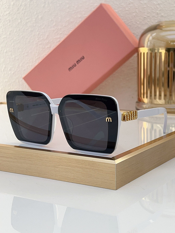 Miu Miu Sunglasses AAAA-1011