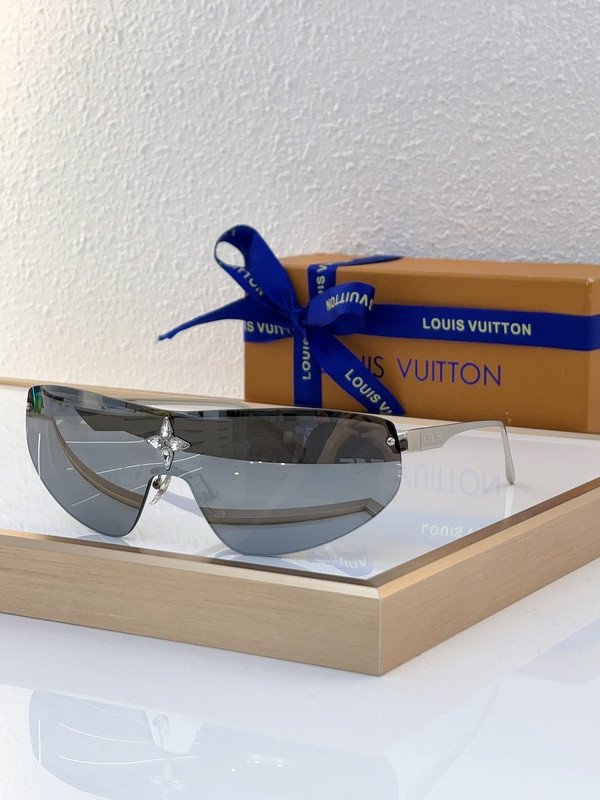 LV Sunglasses AAAA-4501