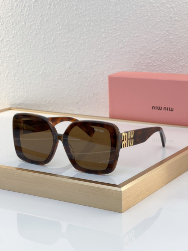 Miu Miu Sunglasses AAAA-929