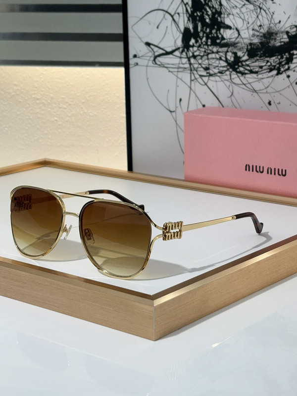 Miu Miu Sunglasses AAAA-1054