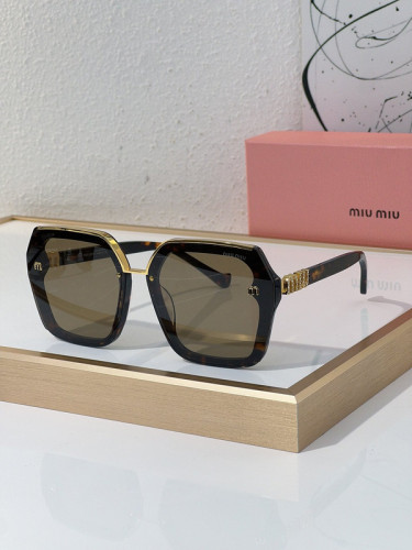 Miu Miu Sunglasses AAAA-953