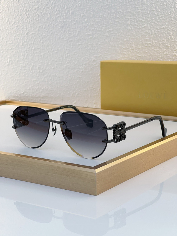 Loewe Sunglasses AAAA-382