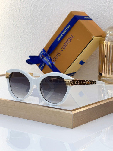 LV Sunglasses AAAA-4414