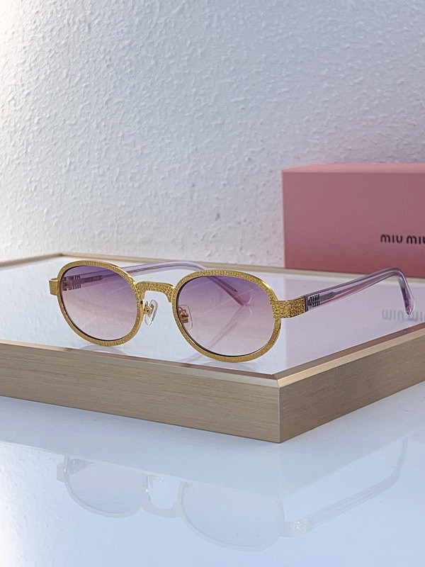 Miu Miu Sunglasses AAAA-922