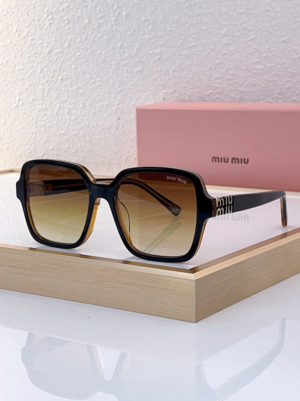 Miu Miu Sunglasses AAAA-1074