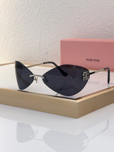 Miu Miu Sunglasses AAAA-972