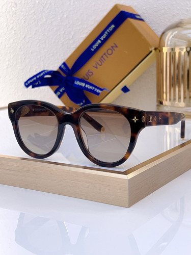 LV Sunglasses AAAA-4419