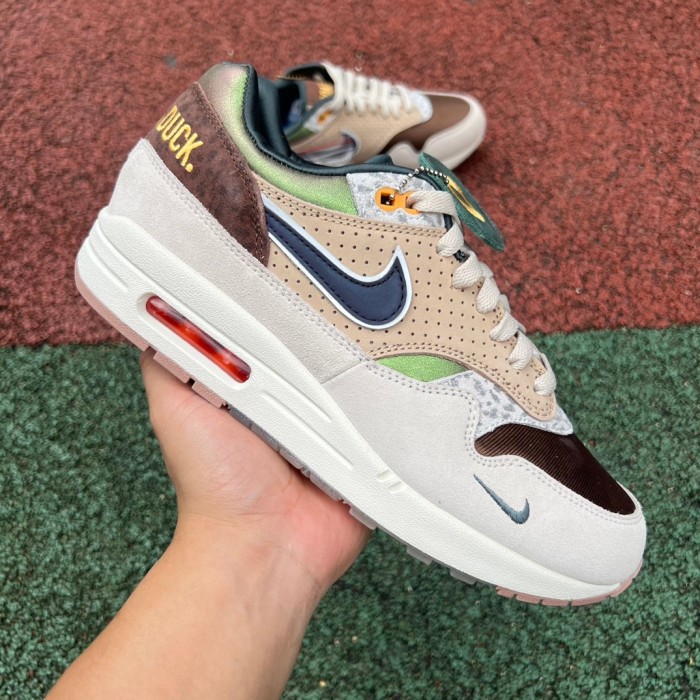 Authentic Division Street x Nike Air Max 1 “University of Oregon”