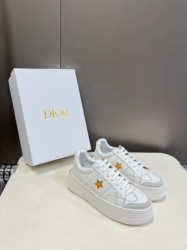 Dior Women Shoes 1：1 quality-620