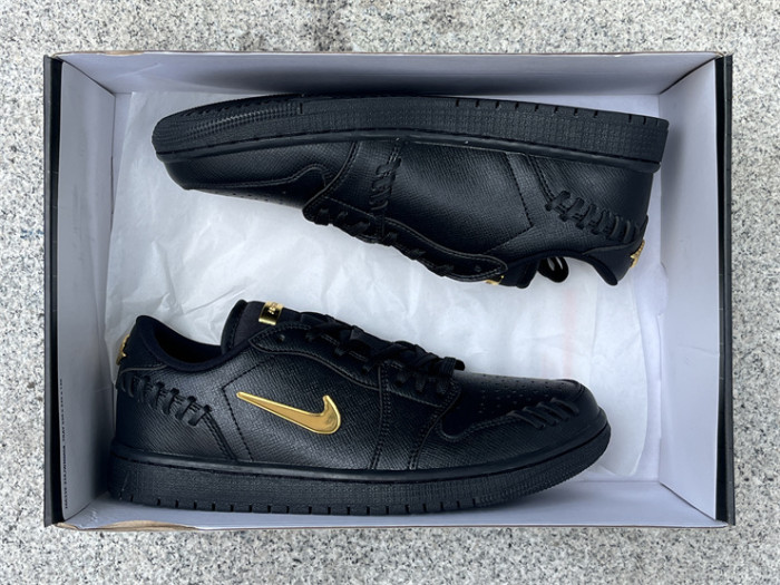 Authentic Air Jordan 1 Low Method of Make Black