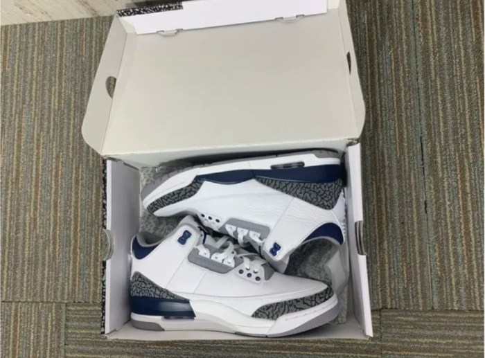 Authentic Air Jordan 3 Retro “Midnight Navy”