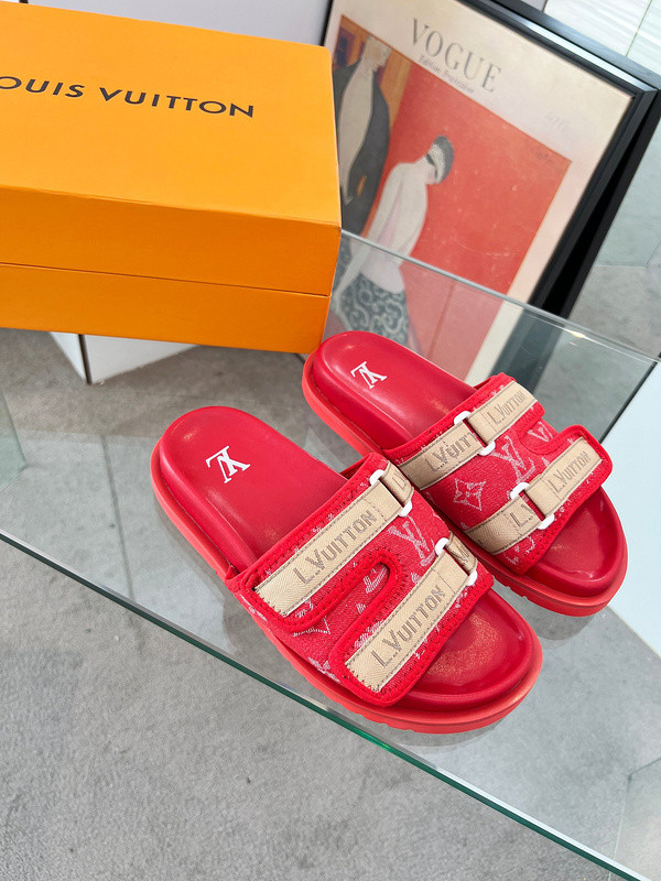 LV Sandals 1：1 Quality-858