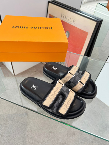 LV Sandals 1：1 Quality-860