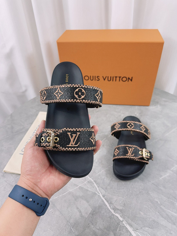 LV women Sandals 1：1 Quality-827