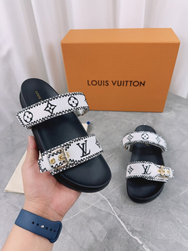 LV Sandals 1：1 Quality-866