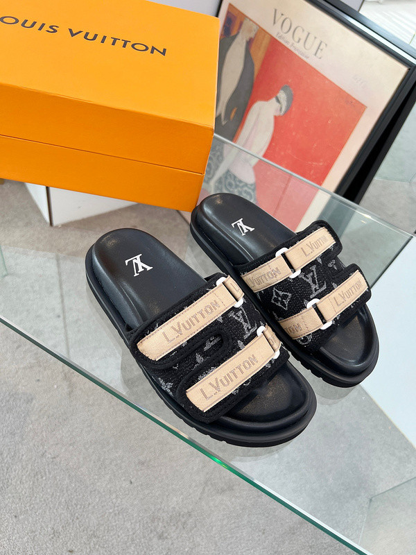 LV Sandals 1：1 Quality-864