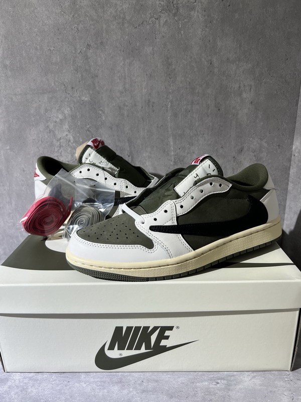 Authentic Travis Scott x Air Jordan 1 Low “Medium Olive”