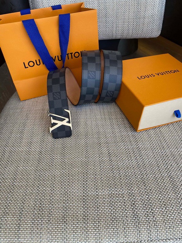 Super Perfect Quality LV Belts(100% Genuine Leather Steel Buckle)-4506