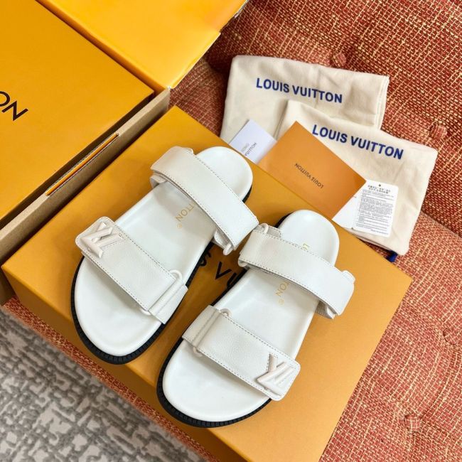 LV women Sandals 1：1 Quality-846