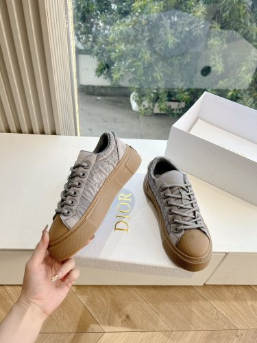 Dior Women Shoes 1：1 quality-638