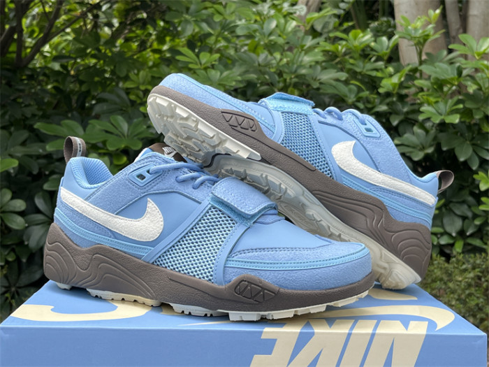 Authentic Travis Scott x Nike Zoom Field Jaxx Leche Blue