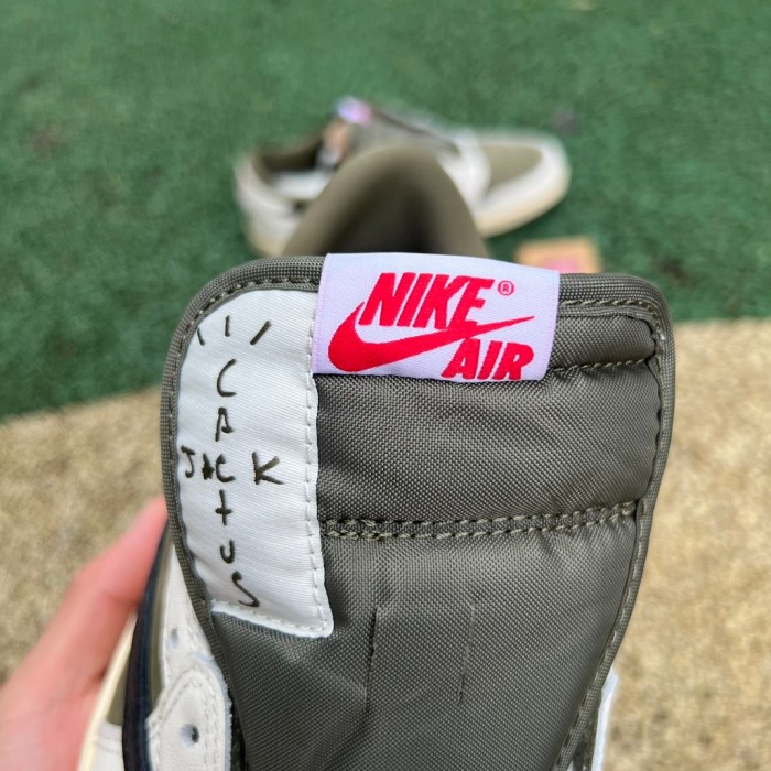 Authentic Travis Scott x Air Jordan 1 Low “Medium Olive”