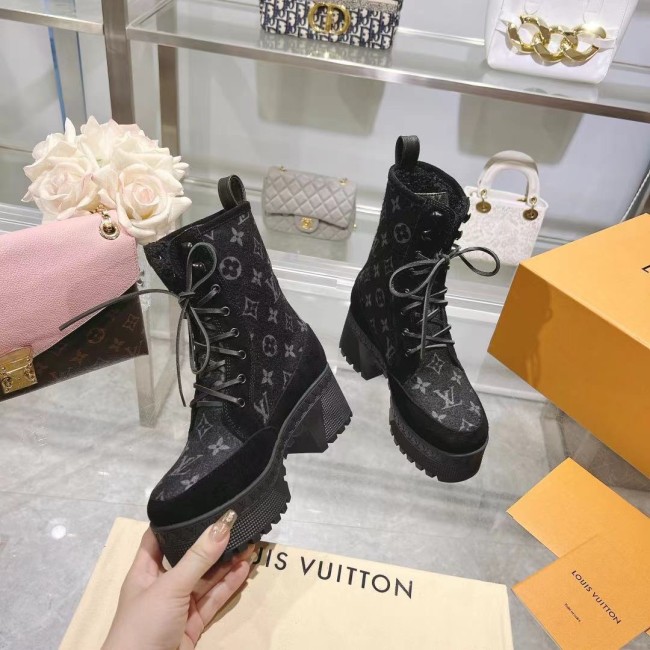 LV Women Shoes 1：1 Quality-1091