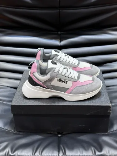 Versace Men Shoes 1：1 Quality-740