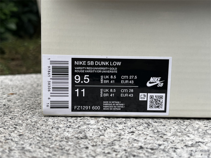 Authentic The Wizard of Oz x Nike SB Dunk Low“RubySlipper”