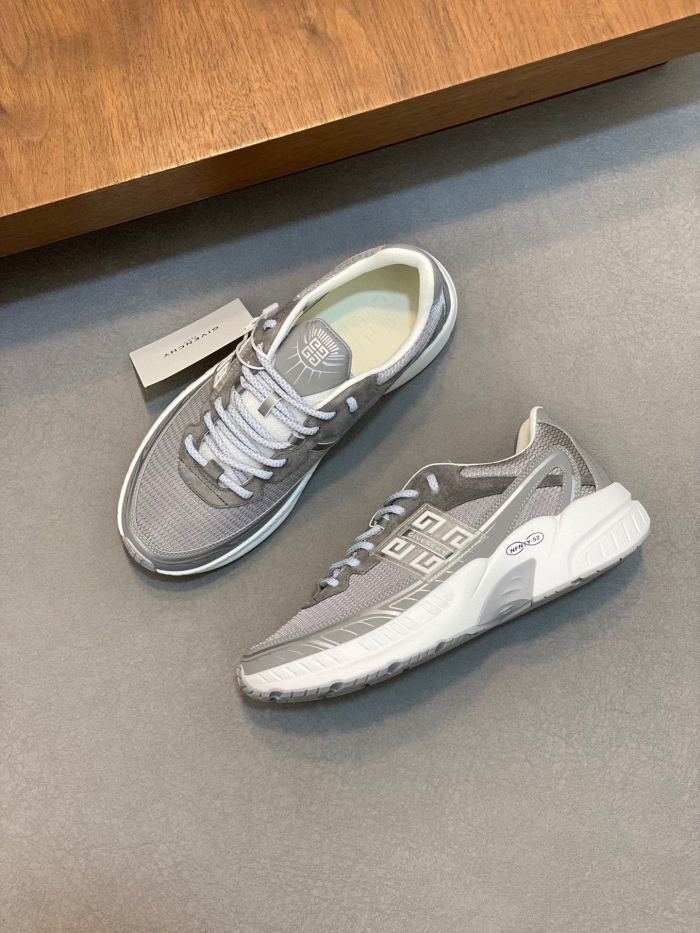 Super Max Givenchy Shoes-322