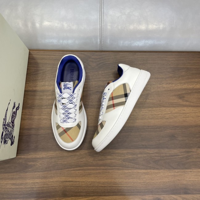 Super Max Burberry Shoes-033