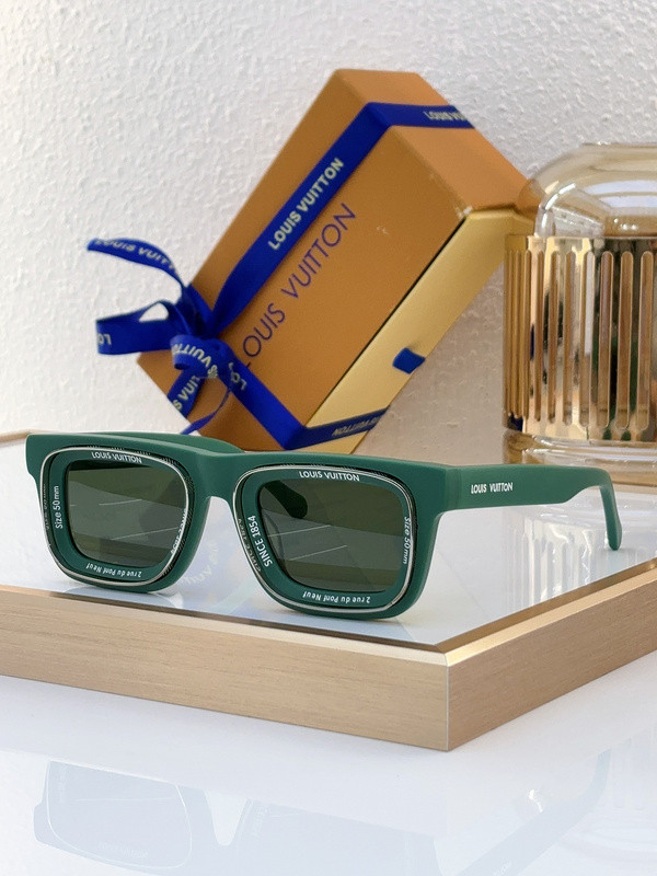 LV Sunglasses AAAA-4886