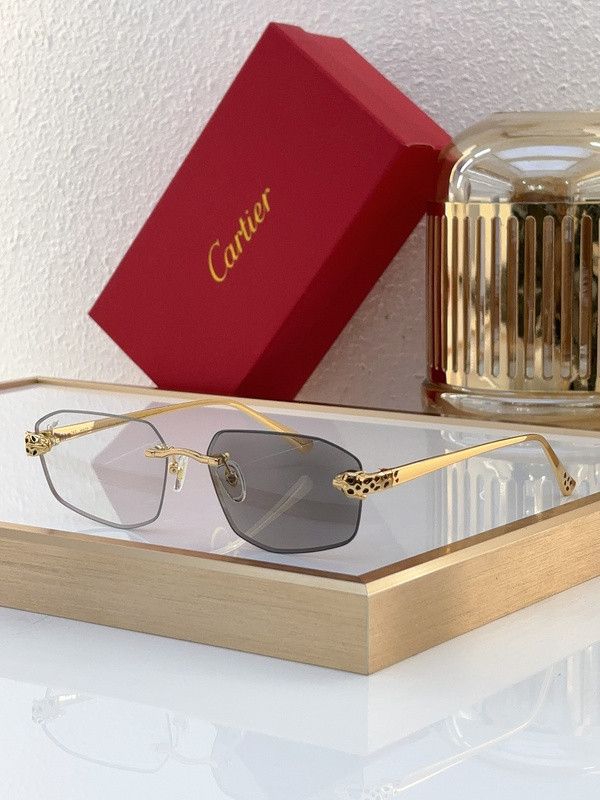 Cartier Sunglasses AAAA-6810