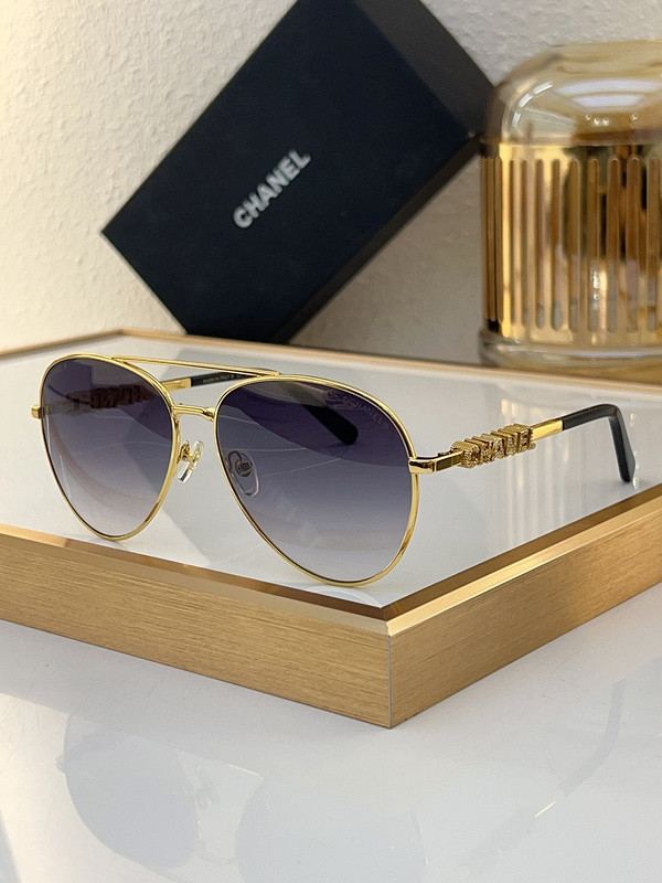 CHNL Sunglasses AAAA-4250