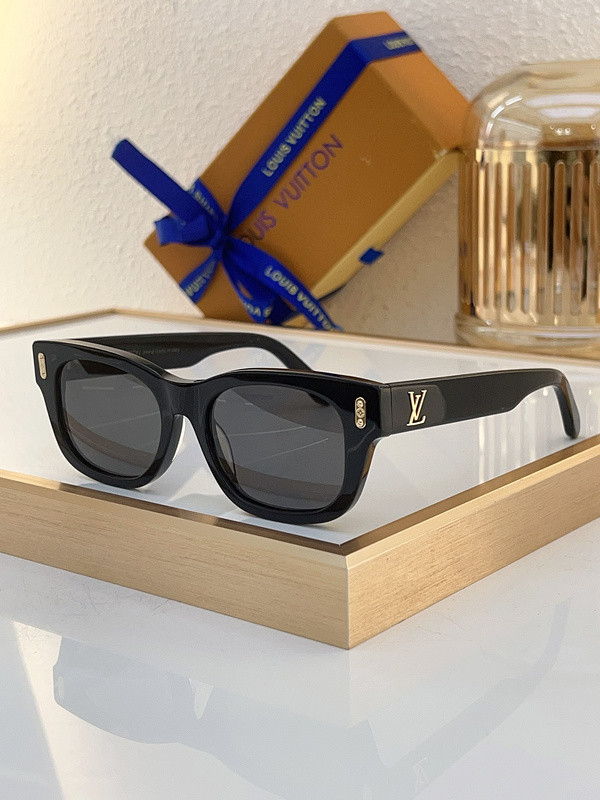 LV Sunglasses AAAA-4753