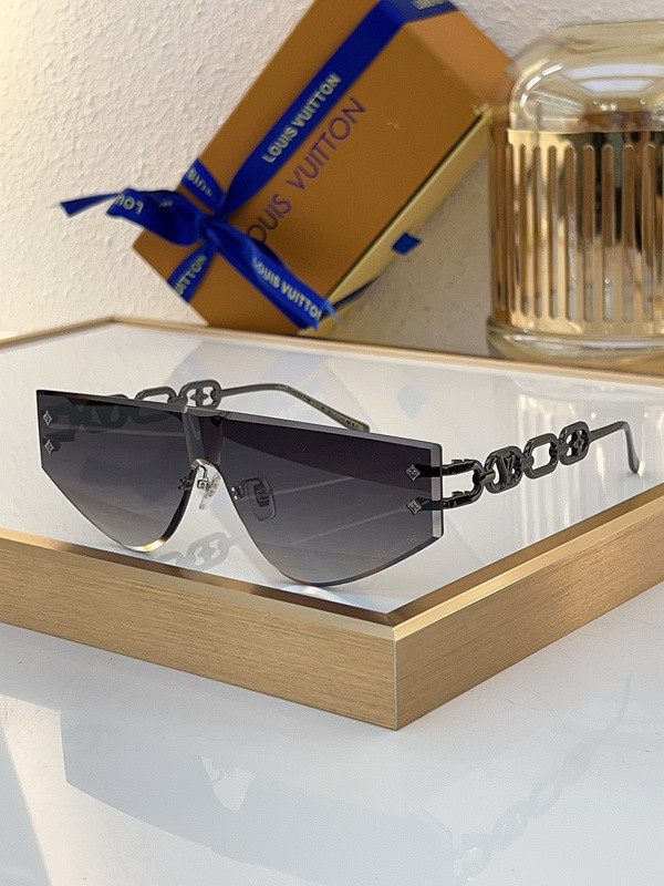 LV Sunglasses AAAA-4715