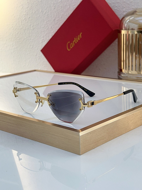 Cartier Sunglasses AAAA-6808
