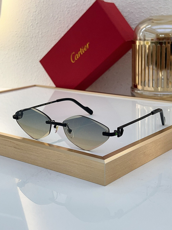 Cartier Sunglasses AAAA-6886