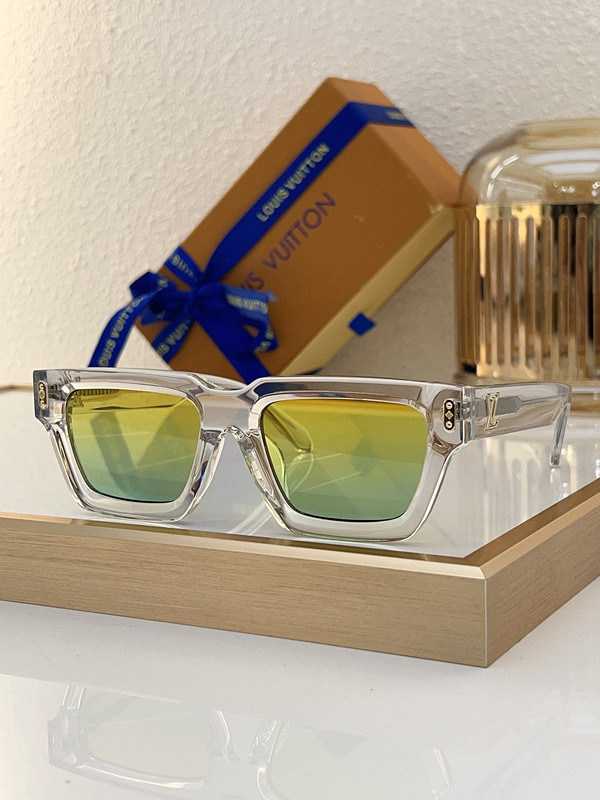 LV Sunglasses AAAA-4808