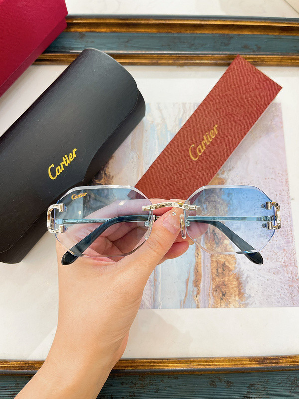 Cartier Sunglasses AAAA-5909