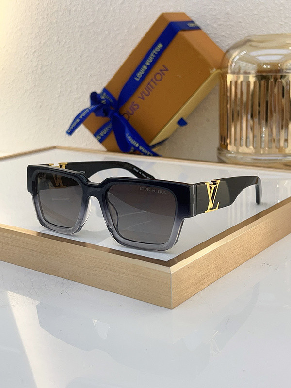 LV Sunglasses AAAA-4763