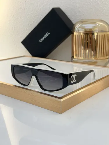 CHNL Sunglasses AAAA-4264