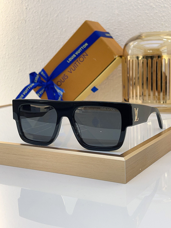 LV Sunglasses AAAA-4746