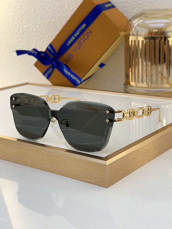 LV Sunglasses AAAA-4712